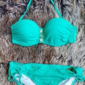 Bandeau bikini set